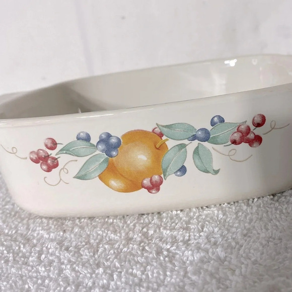 Vintage Corningware Abundance Print  Casserole Dish A-1-B 1L USA - Picture 2 of 13